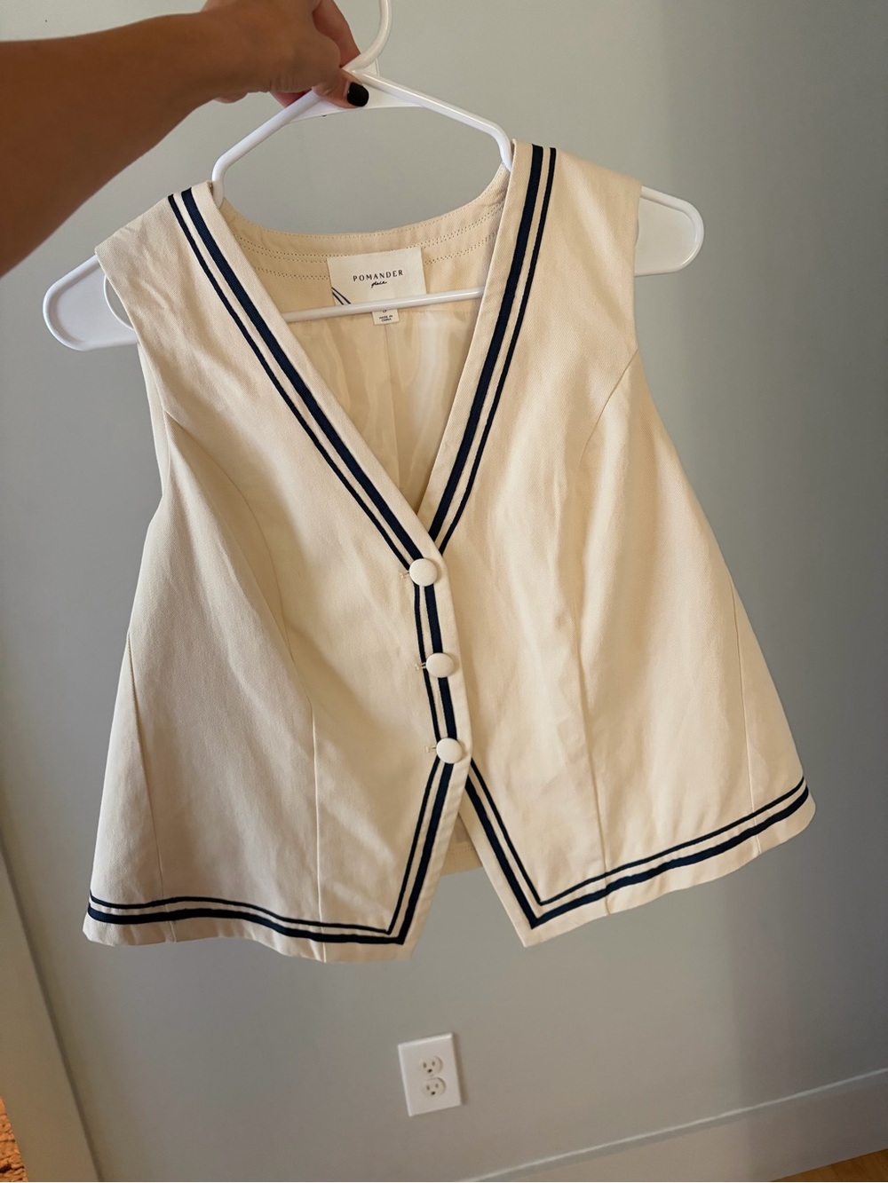 Tuckernuck Pomander Place Stone Twill Lilah Vest